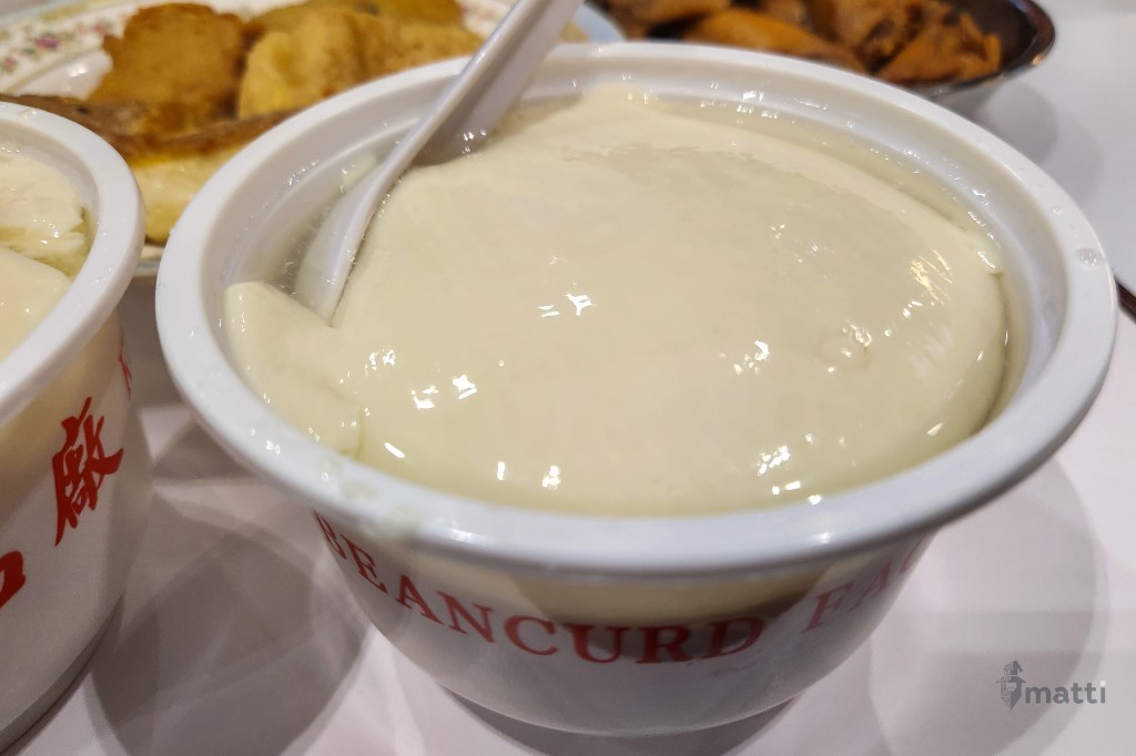 UWC Day 109 – Hong Kong – Day around Mom’s Childhood&nbsp;Neighborhood